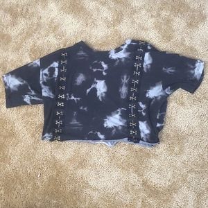 Hot Topic clip up crop top